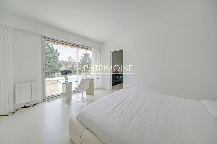 Image No.11-Propriété de 4 chambres à vendre à Bougival