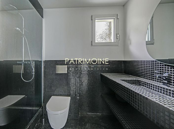 Image No.18-Propriété de 4 chambres à vendre à Bougival