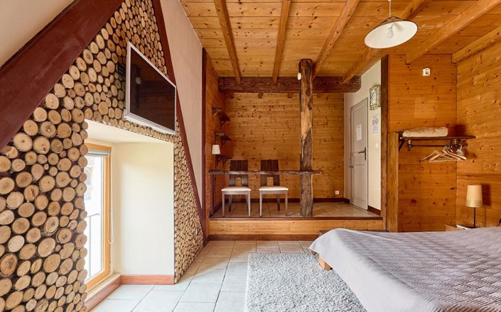 Image No.13-8 Bed Property for sale