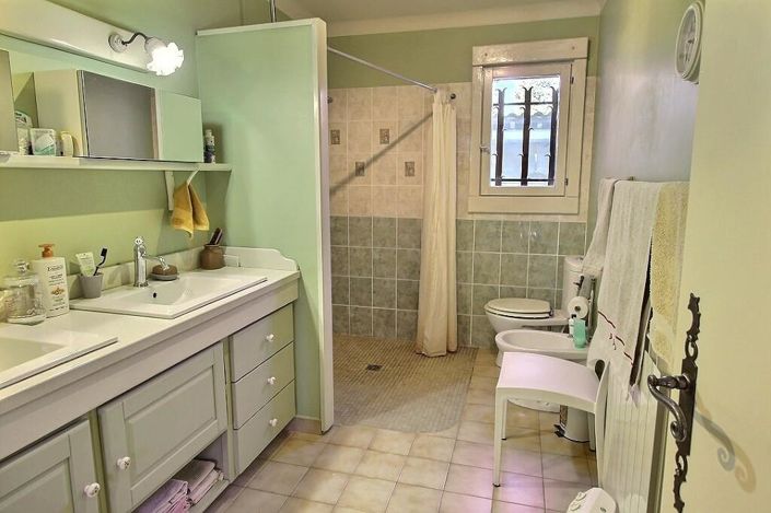 Image No.8-Maison de 4 chambres à vendre à Velleron