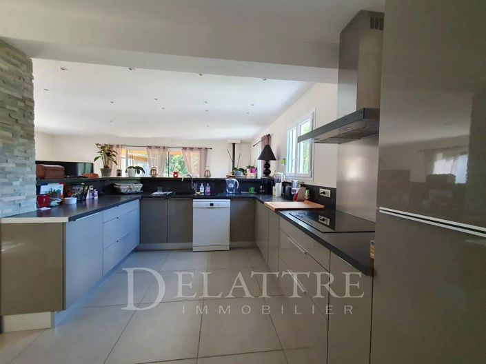 Image No.6-Maison de 4 chambres à vendre à Le Bar-sur-Loup