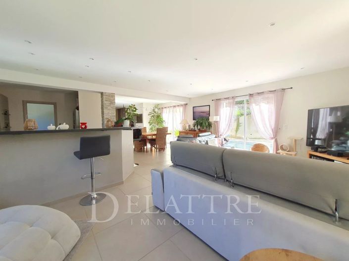 Image No.8-Maison de 4 chambres à vendre à Le Bar-sur-Loup