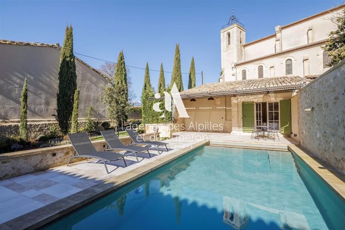 Image No.2-6 Bed House for sale