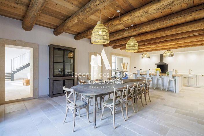 Image No.7-6 Bed House for sale