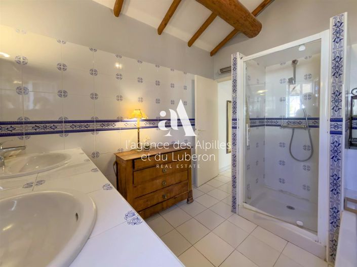 Image No.15-3 Bed House for sale