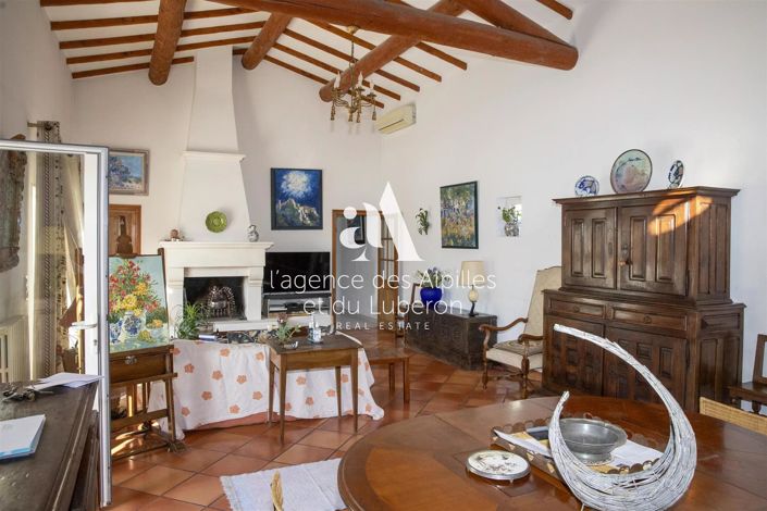 Image No.6-3 Bed House for sale