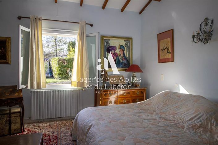 Image No.9-3 Bed House for sale