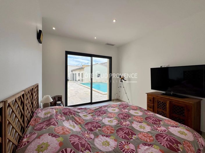 Image No.14-4 Bed House for sale