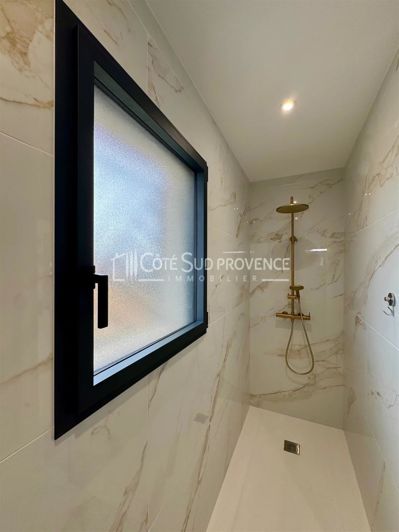 Image No.21-4 Bed House for sale