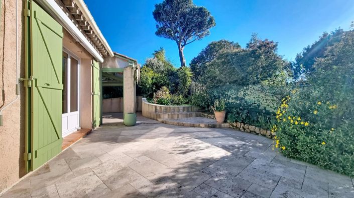 Image No.5-2 Bed House for sale