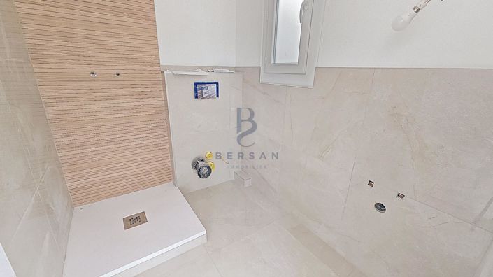 Image No.7-Apartment for sale