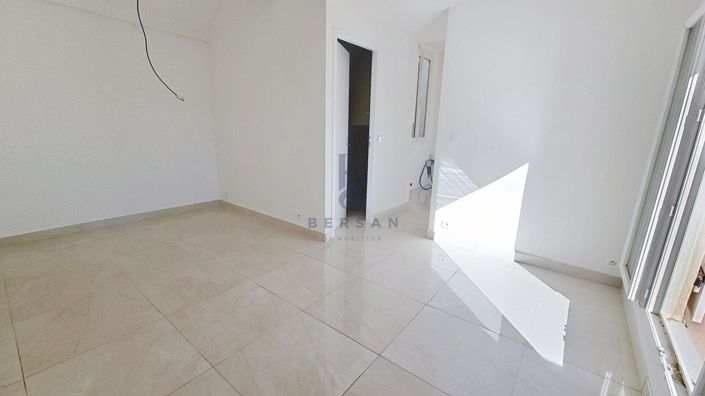 Image No.9-Apartment for sale