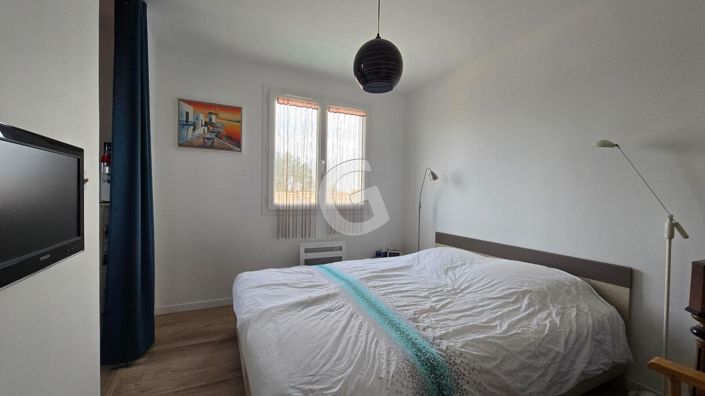 Image No.10-6 Bed House for sale