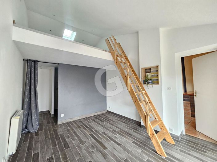 Image No.7-3 Bed House for sale