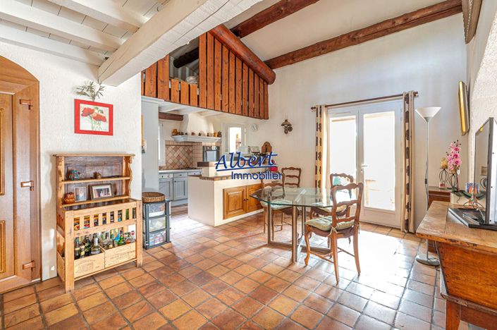 Image No.7-4 Bed House for sale