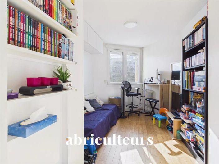 Image No.11-3 Bed Apartment for sale