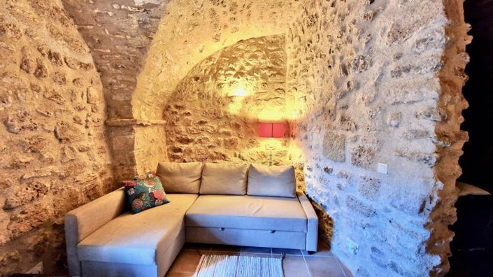 Image No.17-3 Bed House for sale