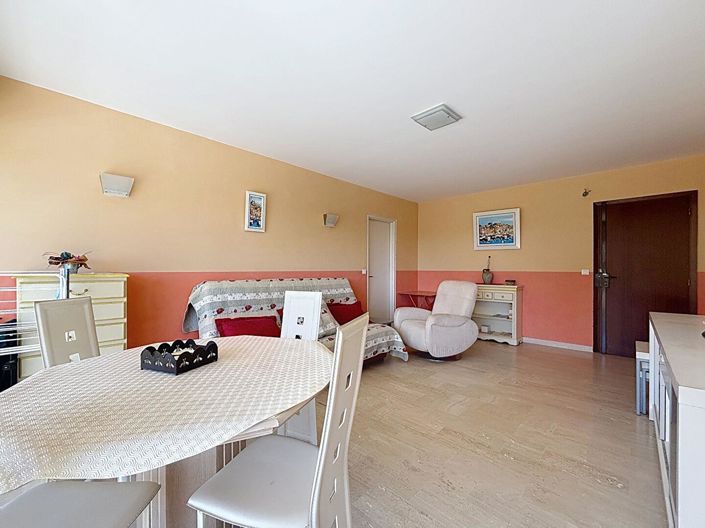 Image No.2-Appartement de 1 chambre à vendre à Antibes