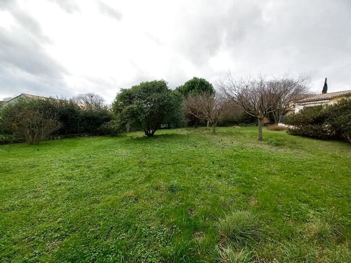 Image No.10-4 Bed House for sale