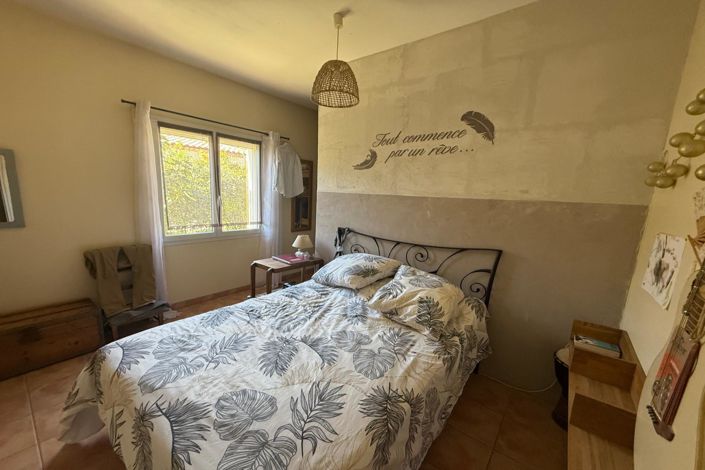 Image No.9-4 Bed House for sale