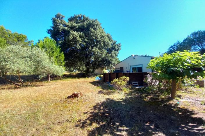 Image No.10-4 Bed House for sale