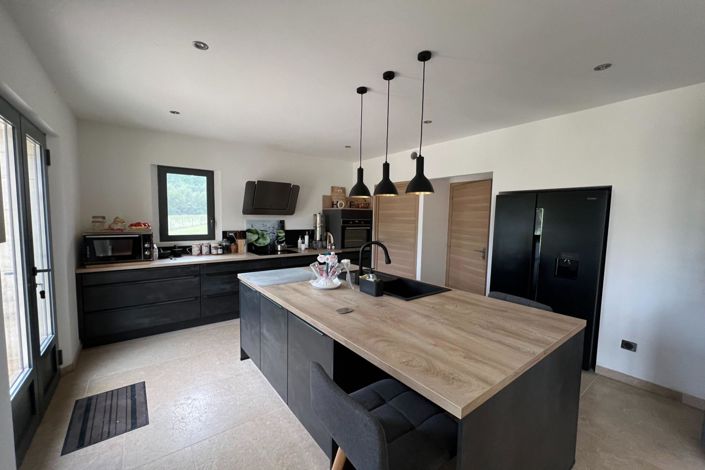 Image No.21-Maison de 4 chambres à vendre à Uzès