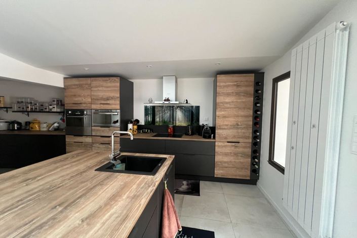 Image No.5-3 Bed House for sale