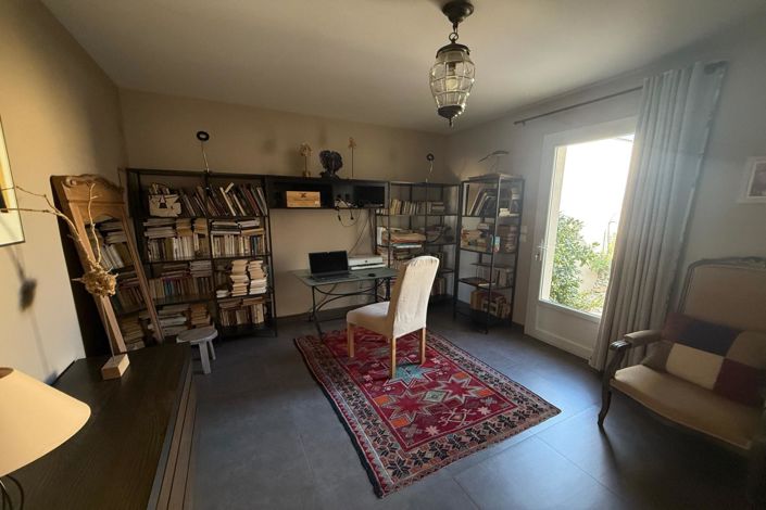 Image No.24-Maison de 5 chambres à vendre à Uzès