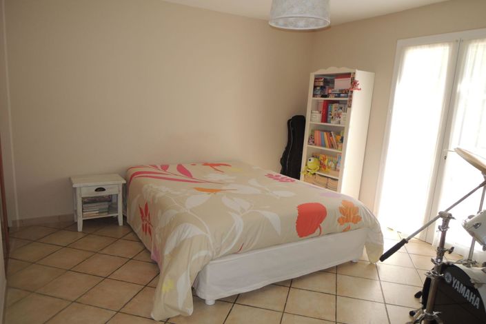 Image No.9-Maison de 6 chambres à vendre à Uzès