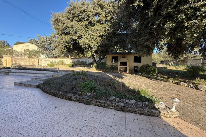 Image No.8-Maison de 4 chambres à vendre à Uzès