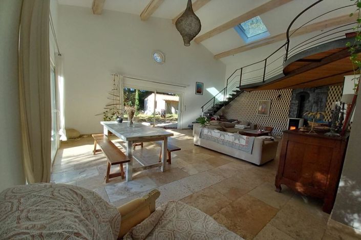 Image No.5-4 Bed House for sale