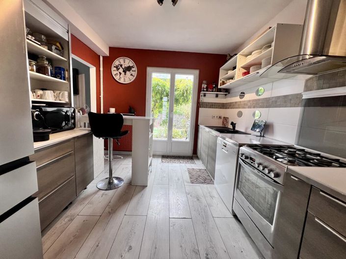 Image No.7-House for sale