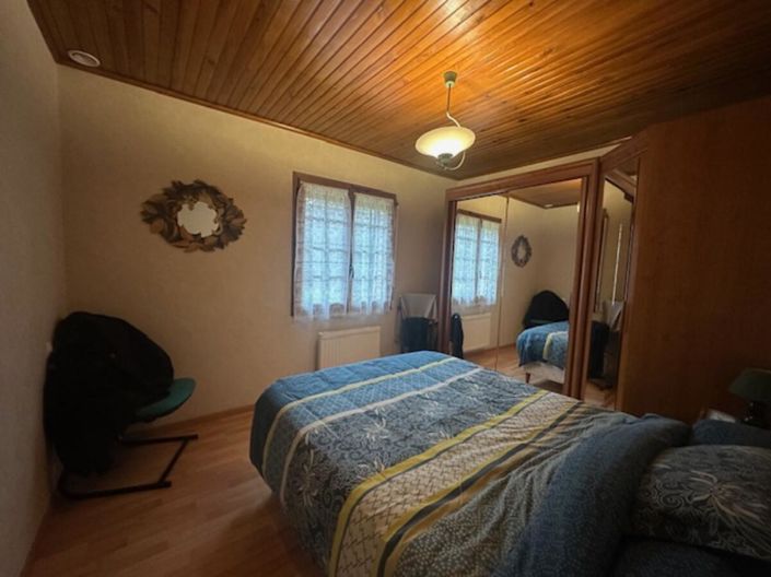 Image No.12-3 Bed House for sale