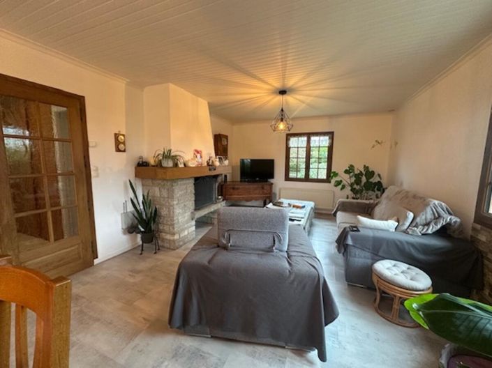 Image No.16-3 Bed House for sale