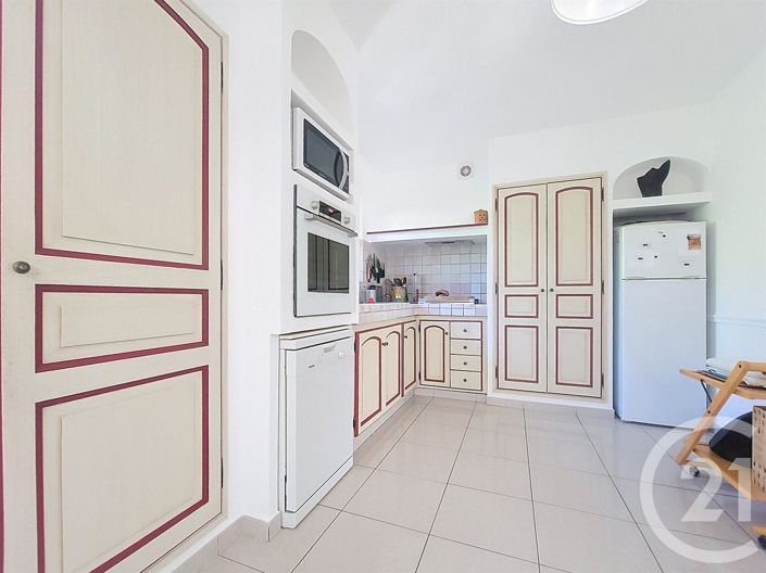 Image No.6-2 Bed House for sale