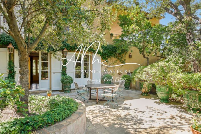 Image No.18-7 Bed House for sale