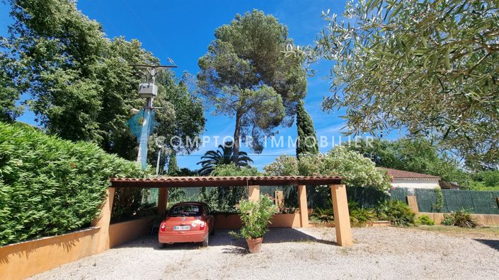 Image No.24-4 Bed House for sale