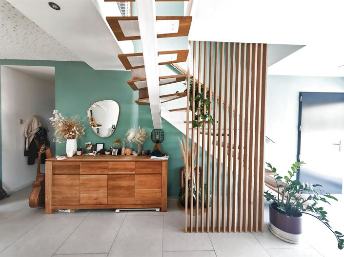 Image No.10-3 Bed House for sale