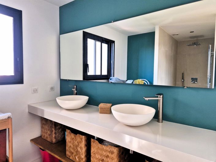 Image No.14-3 Bed House for sale