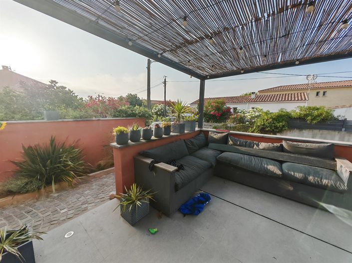 Image No.18-3 Bed House for sale
