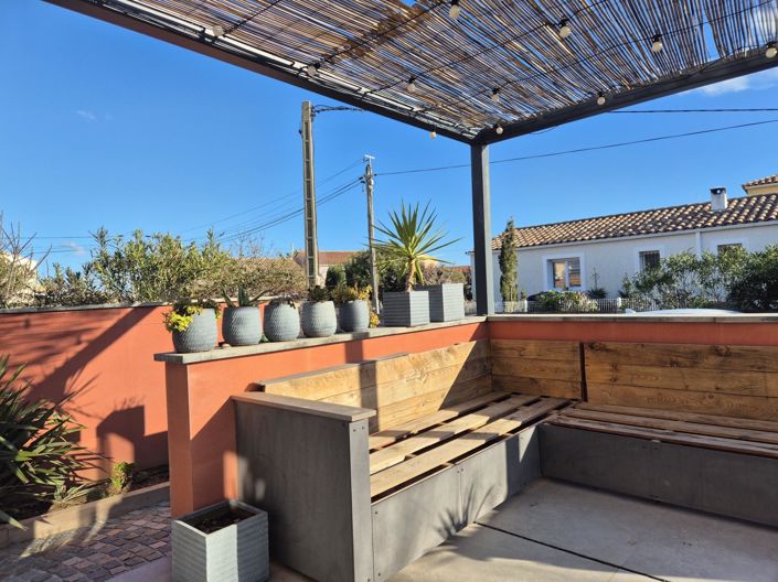 Image No.21-3 Bed House for sale