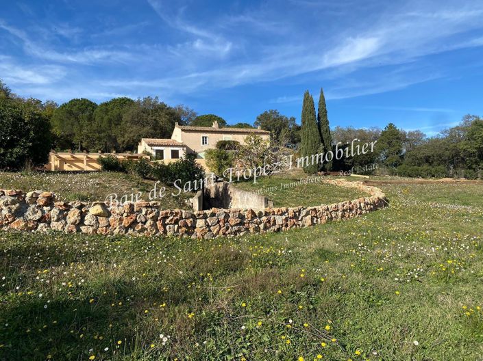 Image No.4-4 Bed House for sale