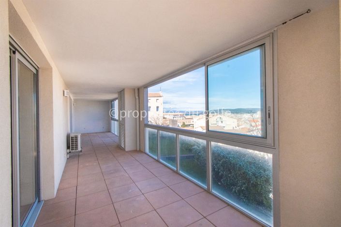 Image No.11-Appartement de 1 chambre à vendre à Sète