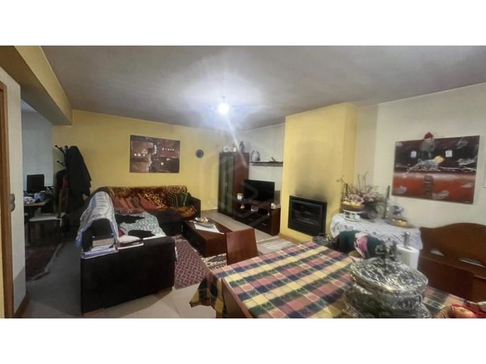 Image No.13-4 Bed House for sale