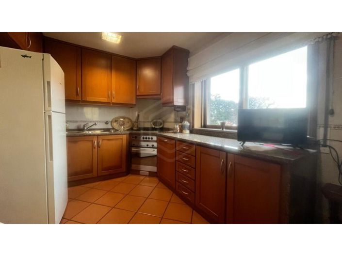 Image No.19-4 Bed House for sale