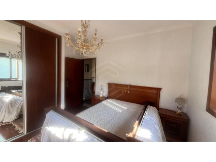 Image No.22-4 Bed House for sale