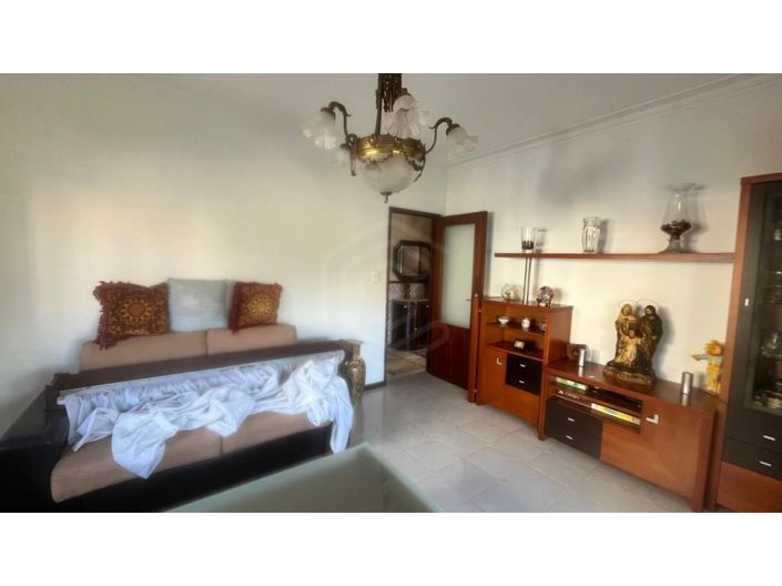 Image No.29-4 Bed House for sale