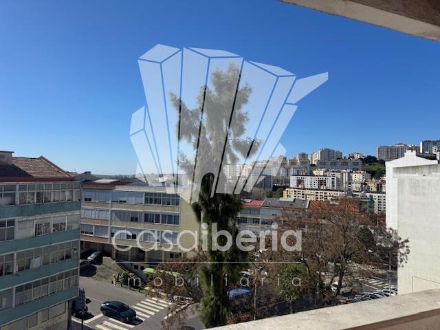 Image No.19-2 Bed Apartment for sale