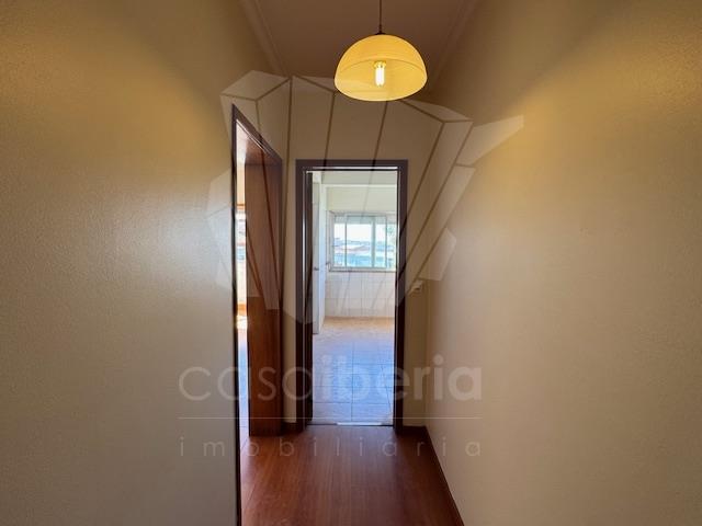 Image No.20-2 Bed Apartment for sale