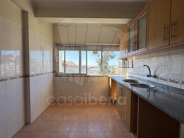 Image No.22-2 Bed Apartment for sale